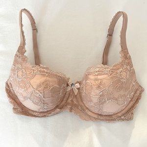 Victoria’s Secret Body By Victoria lined Demi Bra